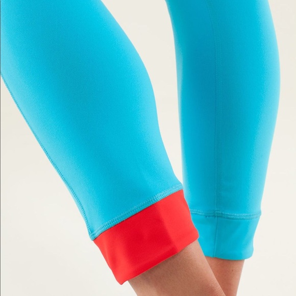 Lululemon Amped Crop Spry Blue/Sizzle/Love Red, 4 - Picture 4 of 8